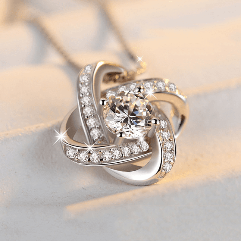 Collier Personnalisee Petite Fille Or Blanc 14k