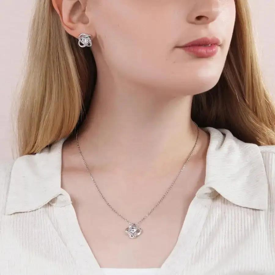 Boucles d'oreilles Noeud d'Amour