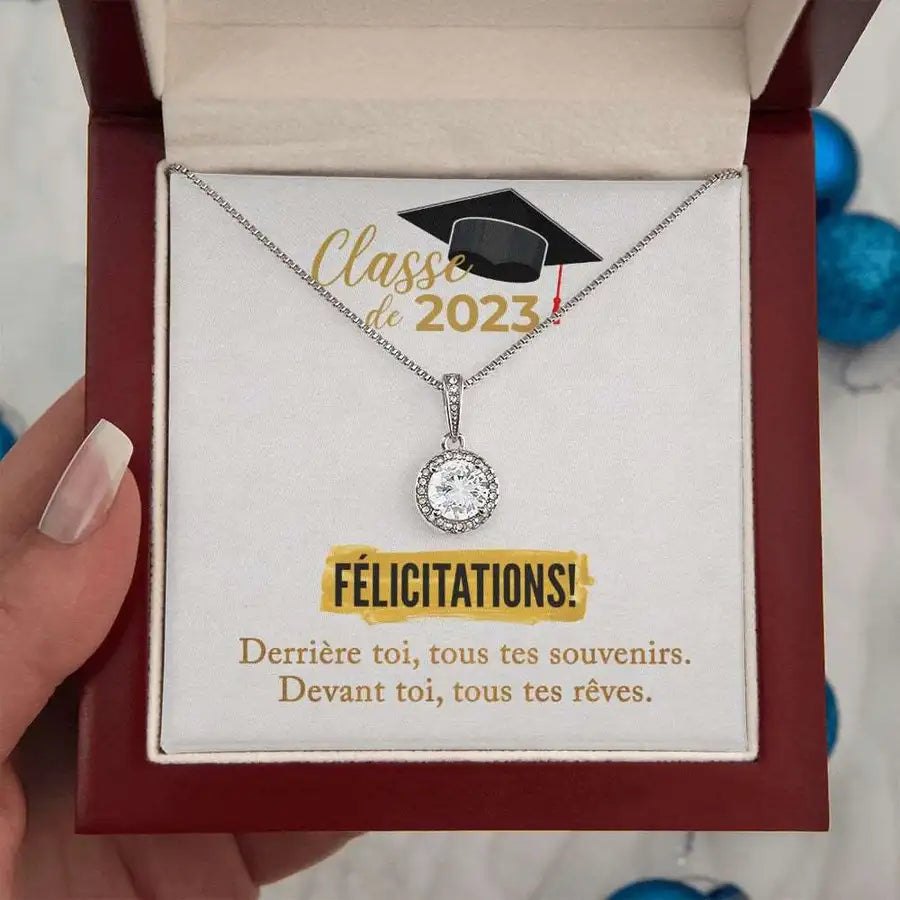 Cadeau de graduation. Un collier en or blanc 14k orné de pierre de zircon AAA. Offert dans un coffret-cadeau avec une carte de message sentimentale.