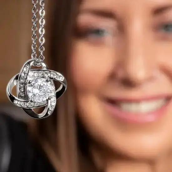 Collier Noeud D'amour - Cadeau pour la femme de ma vie